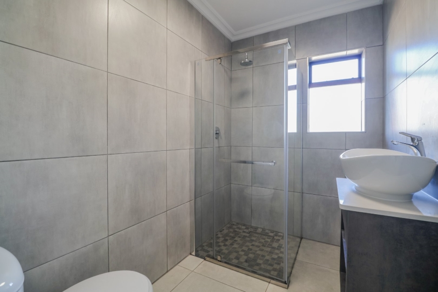 3 Bedroom Property for Sale in Groenvallei Western Cape